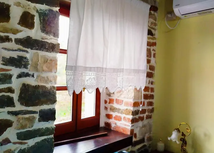 Pampeas Family House * Gjirokastër